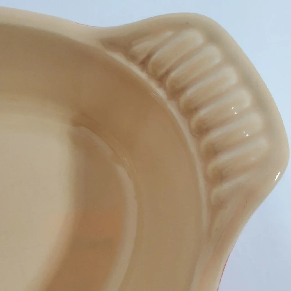 Le Creuset Oval Au Gratin Dish 10in Red Cream Stoneware Baker 10